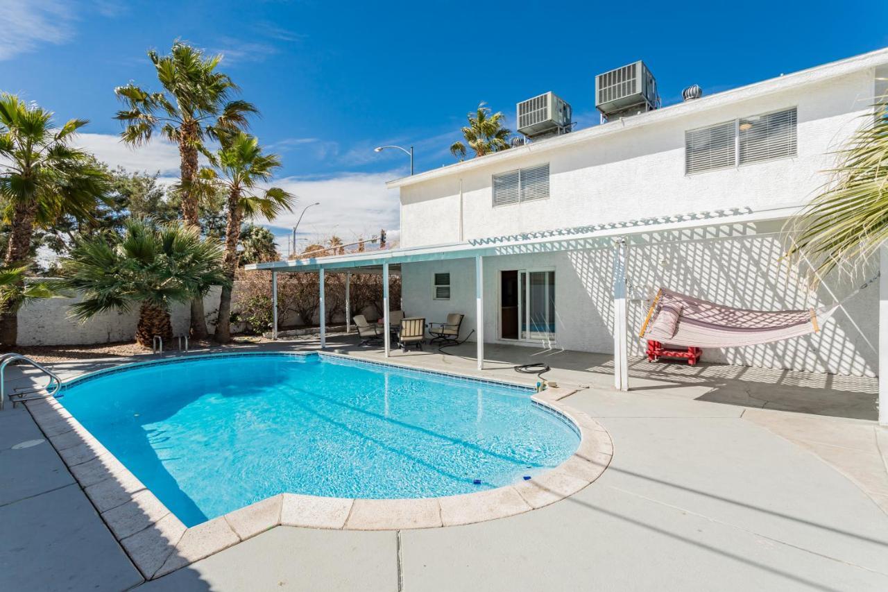 The Vegas Escape - Near The Airport/Strip With Pool Villa ลาสเวกัส ภายนอก รูปภาพ